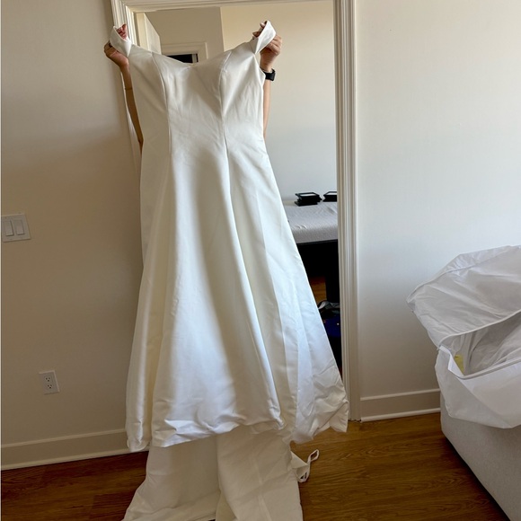 Christina Wu Dresses & Skirts - Christina Wu wedding dress size 20